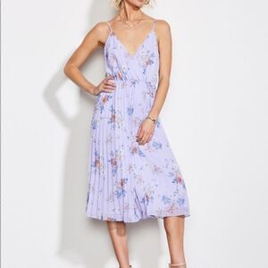 NWT ali & jay floral surplice accordion jumpsuit M